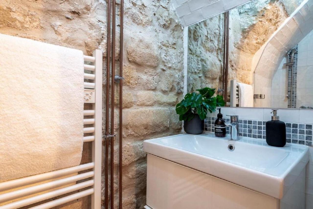 153 - Urban Pretty Flat In Center Of Paris Apartment Ngoại thất bức ảnh